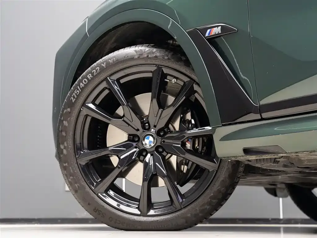 BMW X7 M60i — фото 4