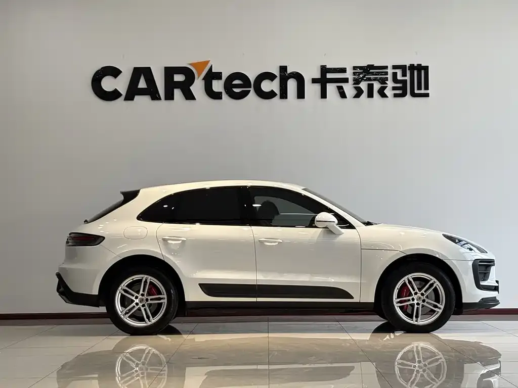 Porsche Macan — фото 5