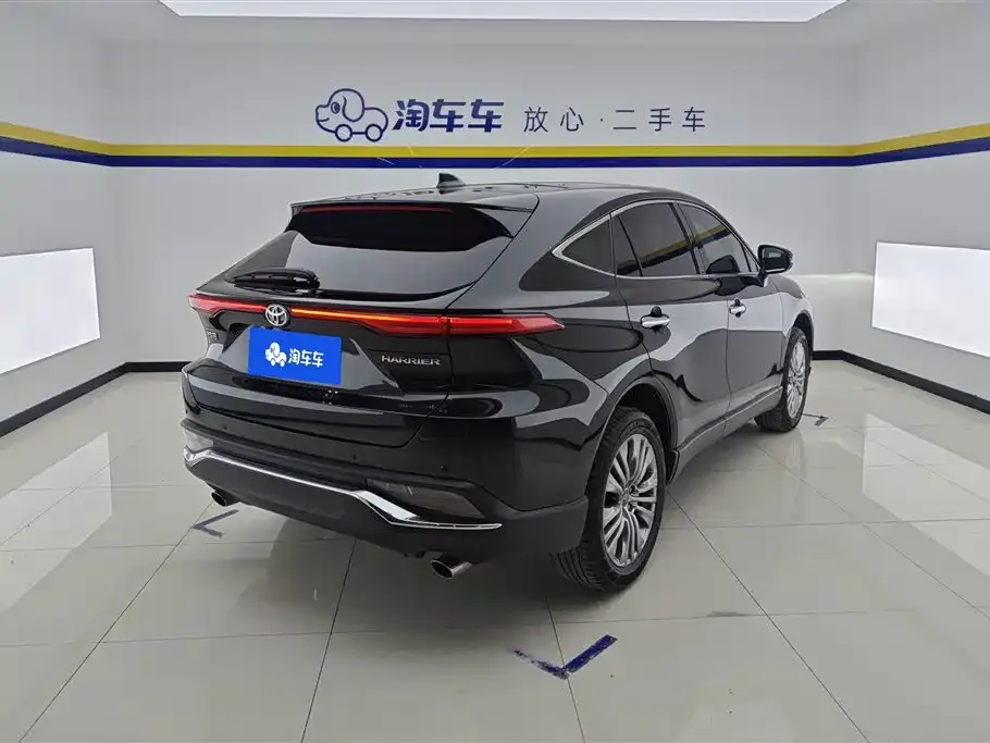 Toyota Harrier — фото 8