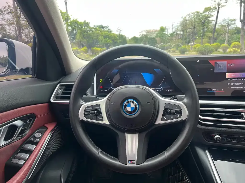 BMW i3 — фото 3