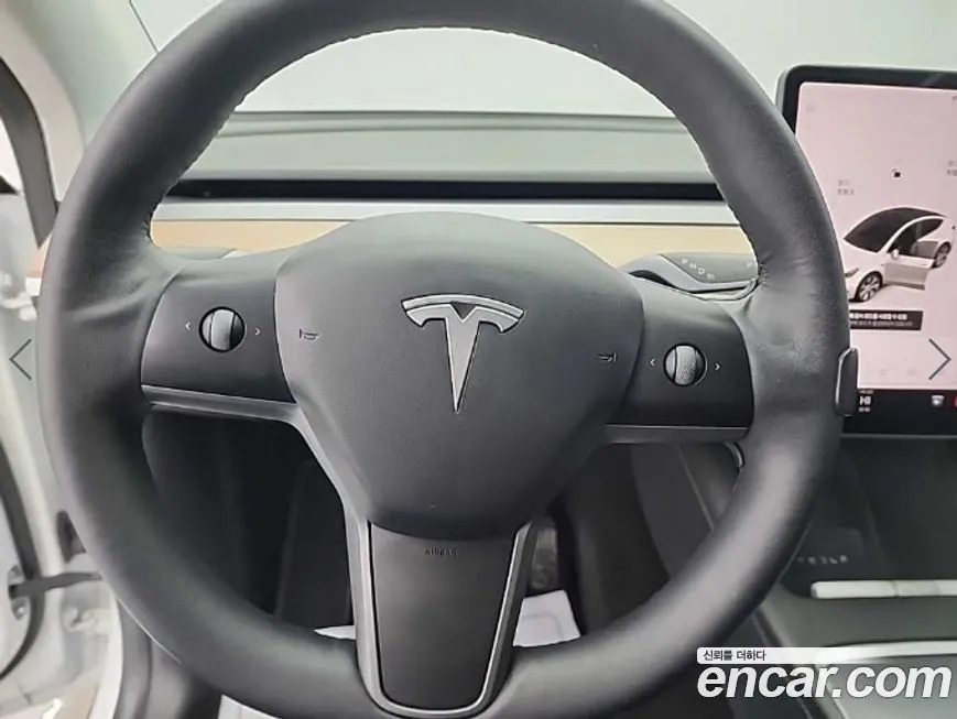 Tesla Model Y — фото 3