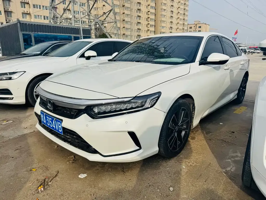 Honda Inspire — фото 1