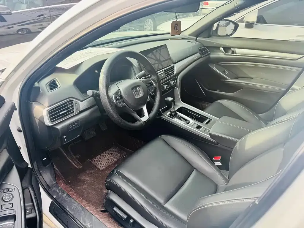 Honda Inspire — фото 4