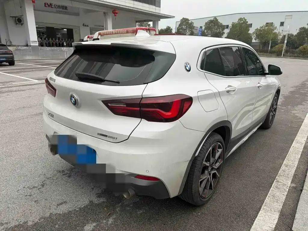 BMW X2 — фото 3