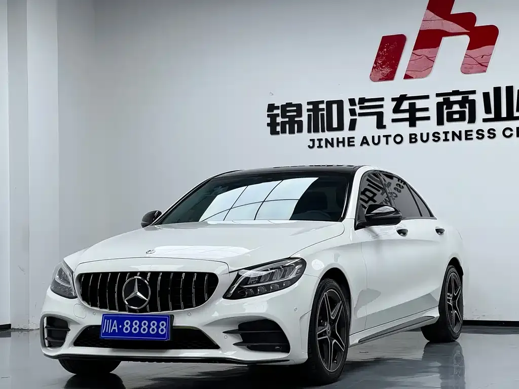 Mercedes-Benz C-Class — фото 1
