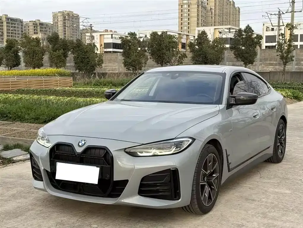 BMW 4 Series — фото 1