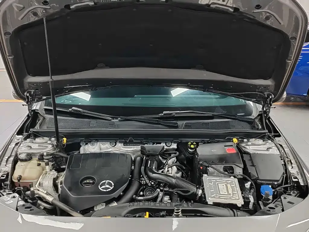 Mercedes-Benz CLA (Import) — фото 10