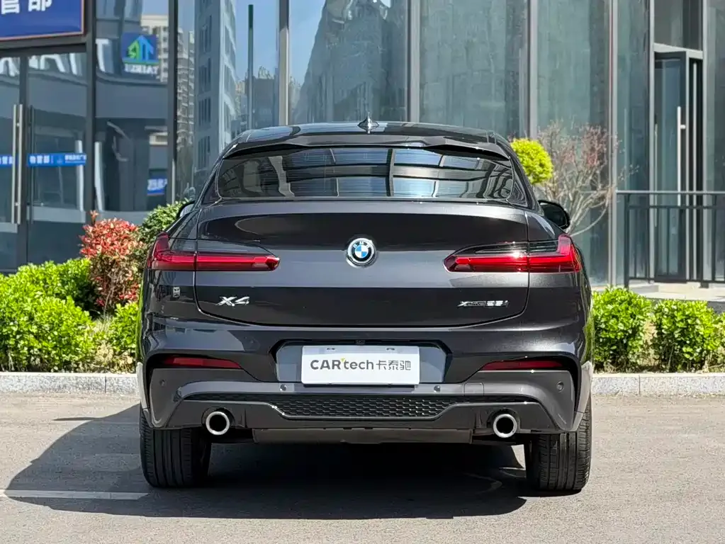 BMW X4 — фото 10