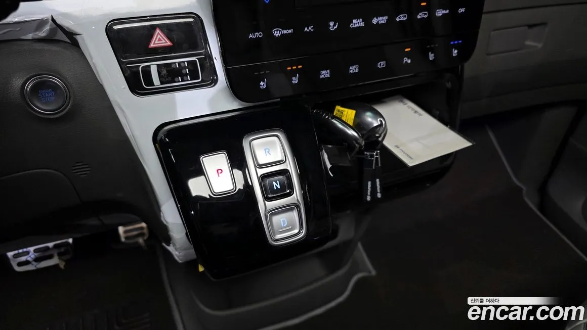 Hyundai Staria — фото 4
