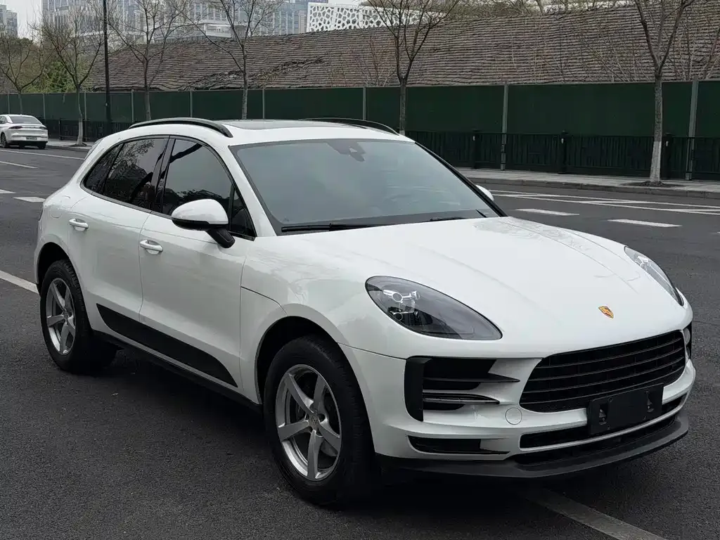 Porsche Macan — фото 8
