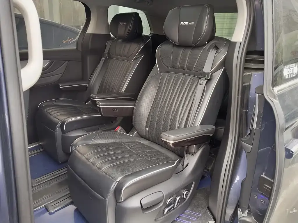 Roewe iMAX8 — фото 2