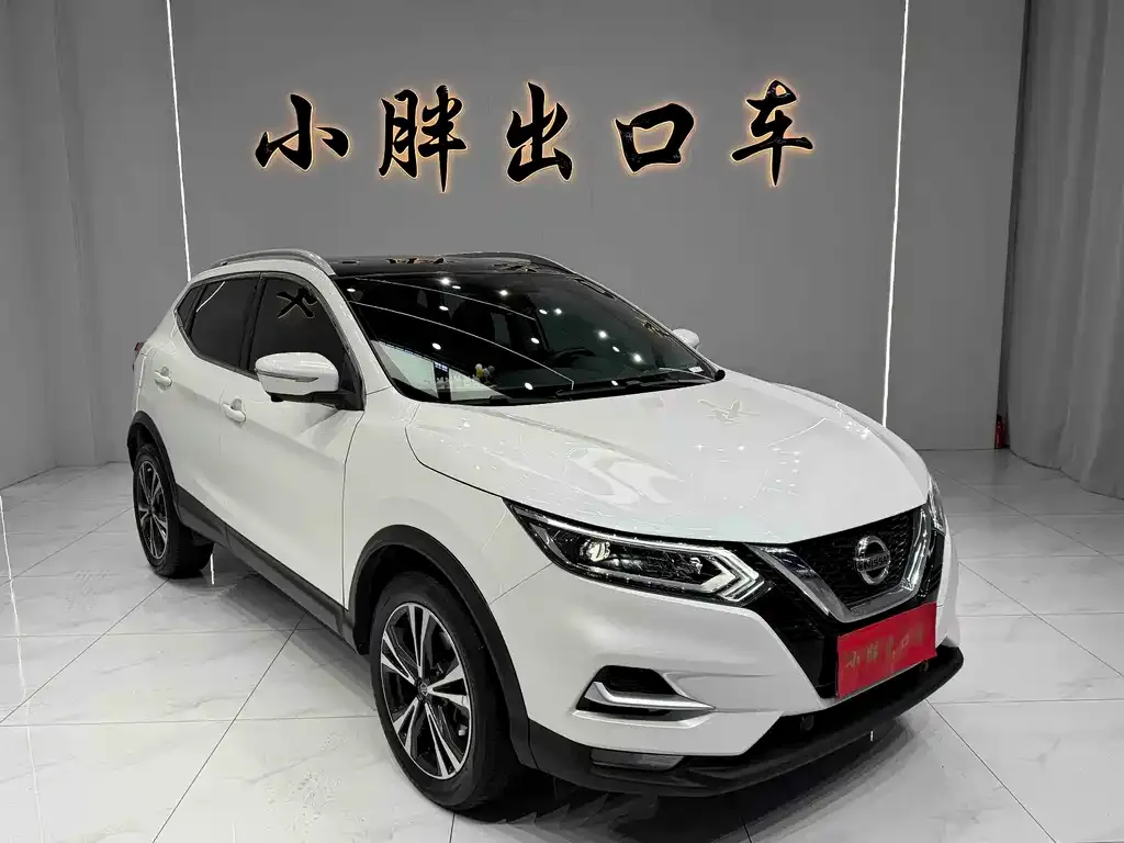 Nissan Qashqai — фото 7
