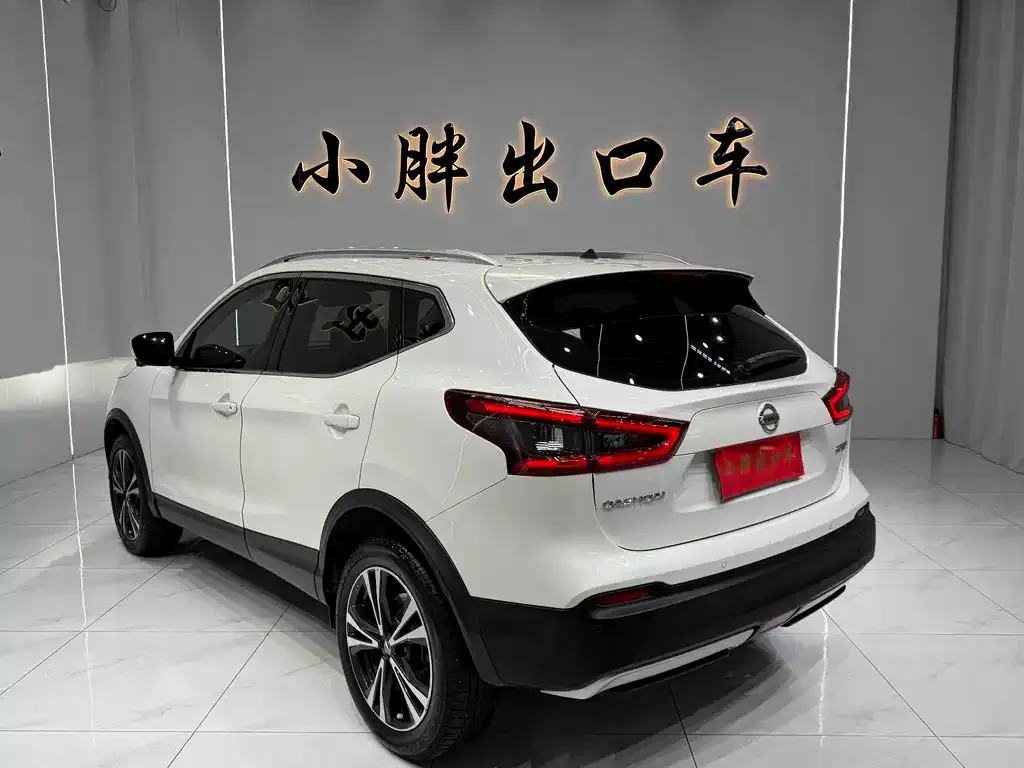 Nissan Qashqai — фото 5
