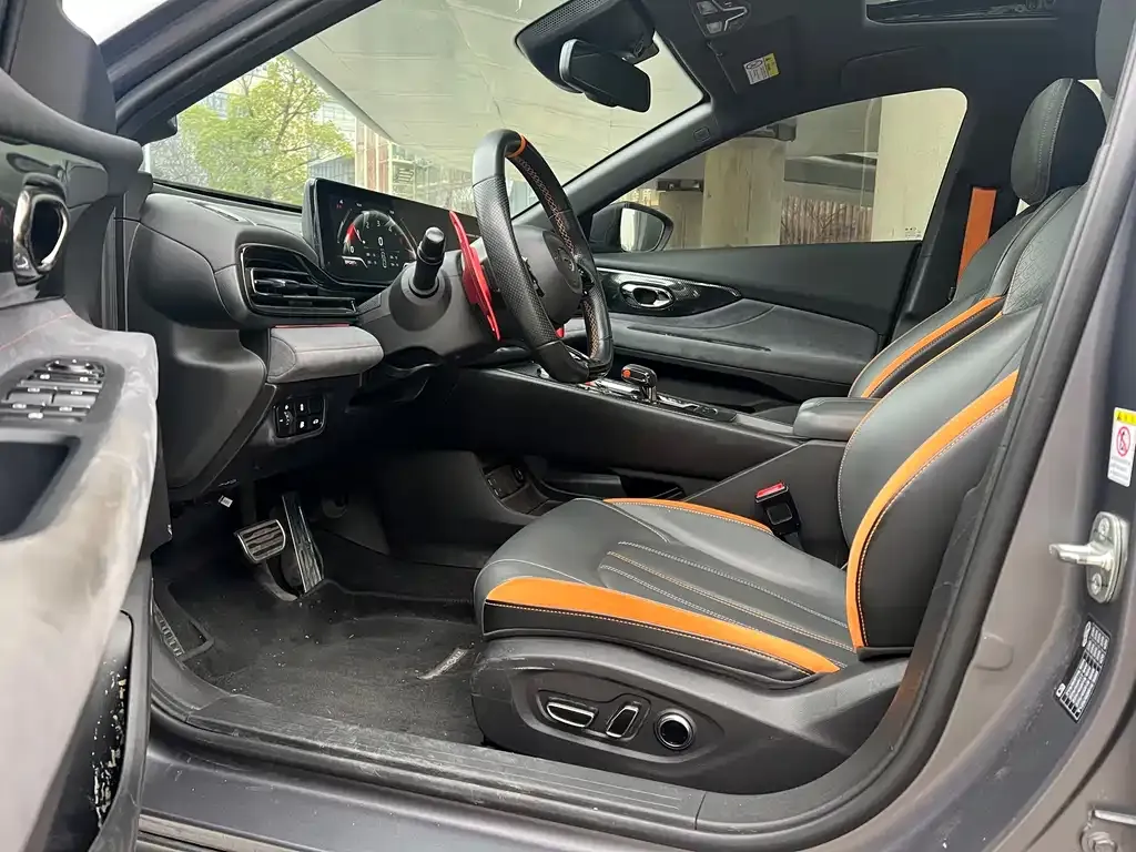 GAC Motor Shadow Leopard — фото 9