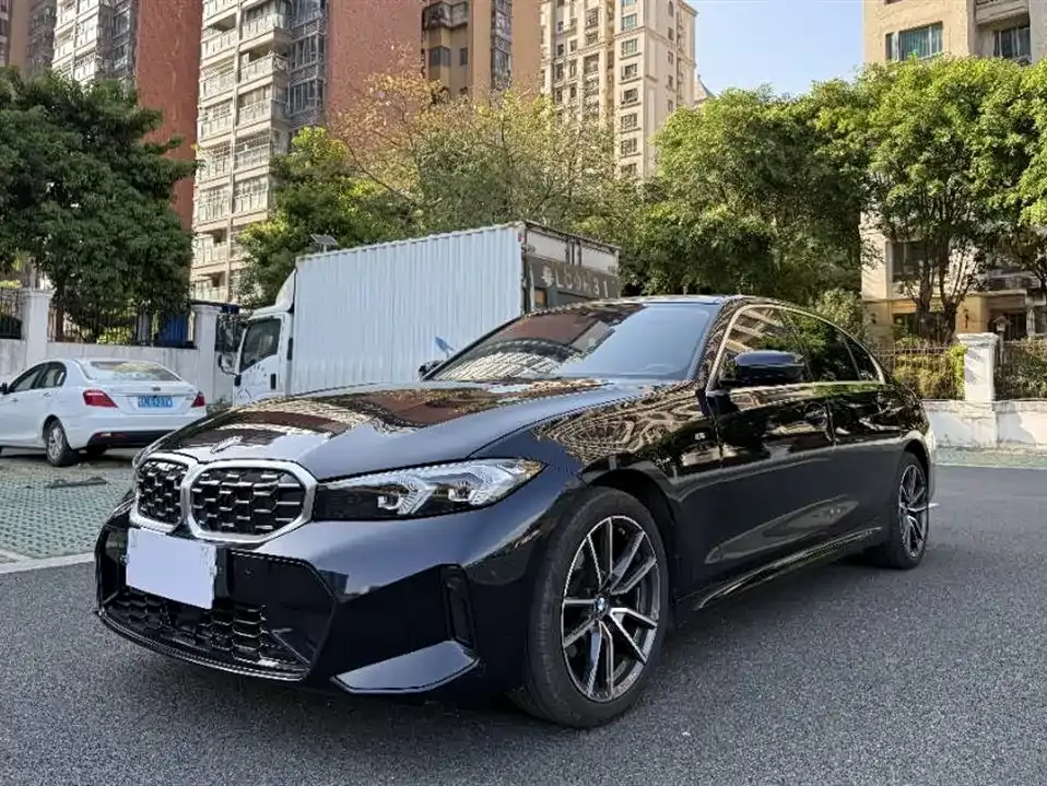 BMW 3 Series — фото 1
