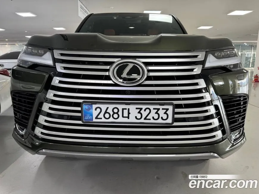 Lexus LX — фото 4