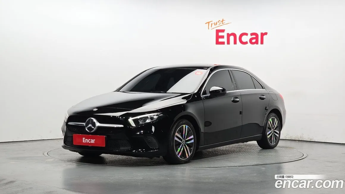 Mercedes-Benz A-Class — фото 1