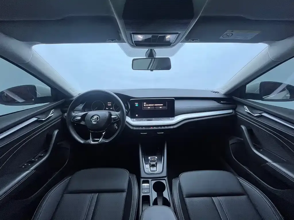 Skoda Octavia — фото 3