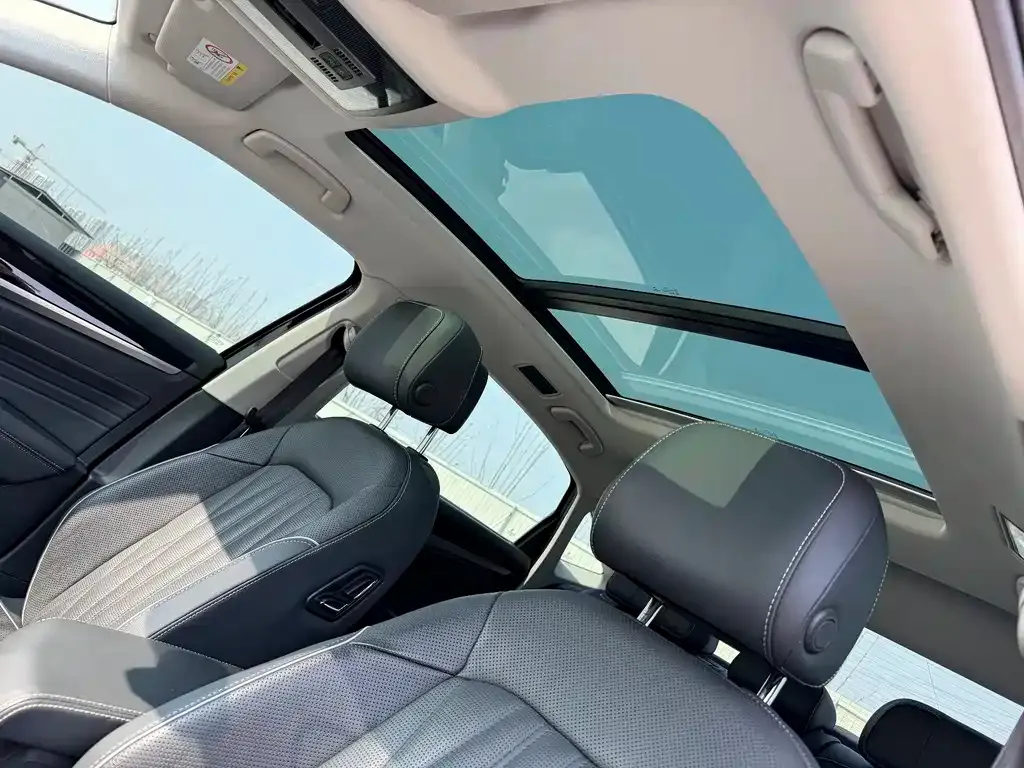 Volkswagen Passat — фото 5
