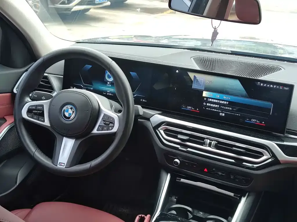 BMW i3 — фото 8