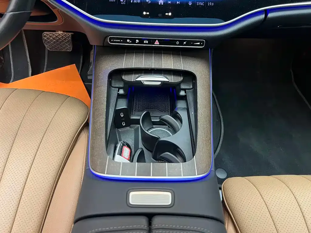 Mercedes-Benz E-Class New Energy — фото 5