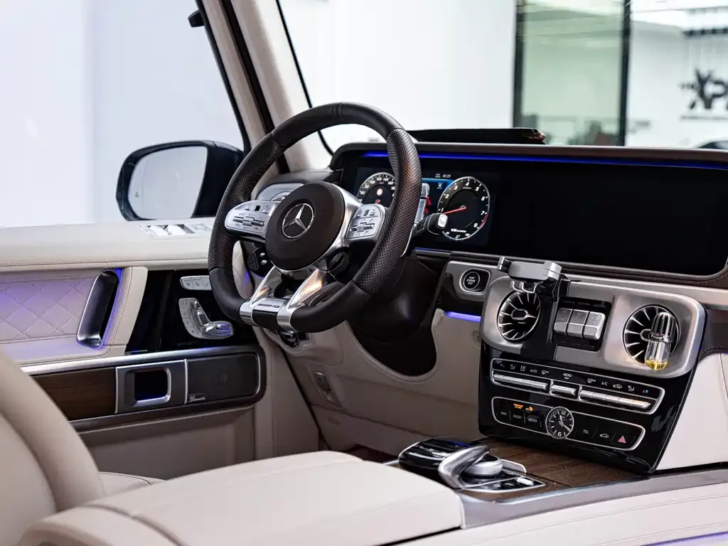 Mercedes-Benz G-Class AMG — фото 7
