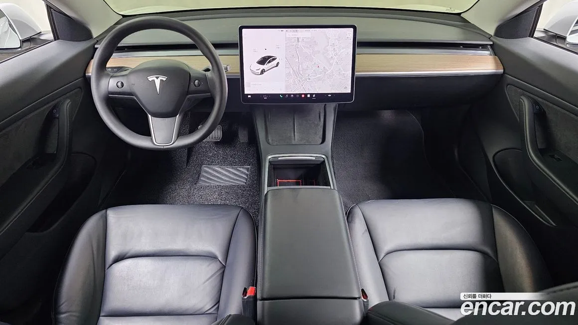 Tesla Model 3 — фото 7