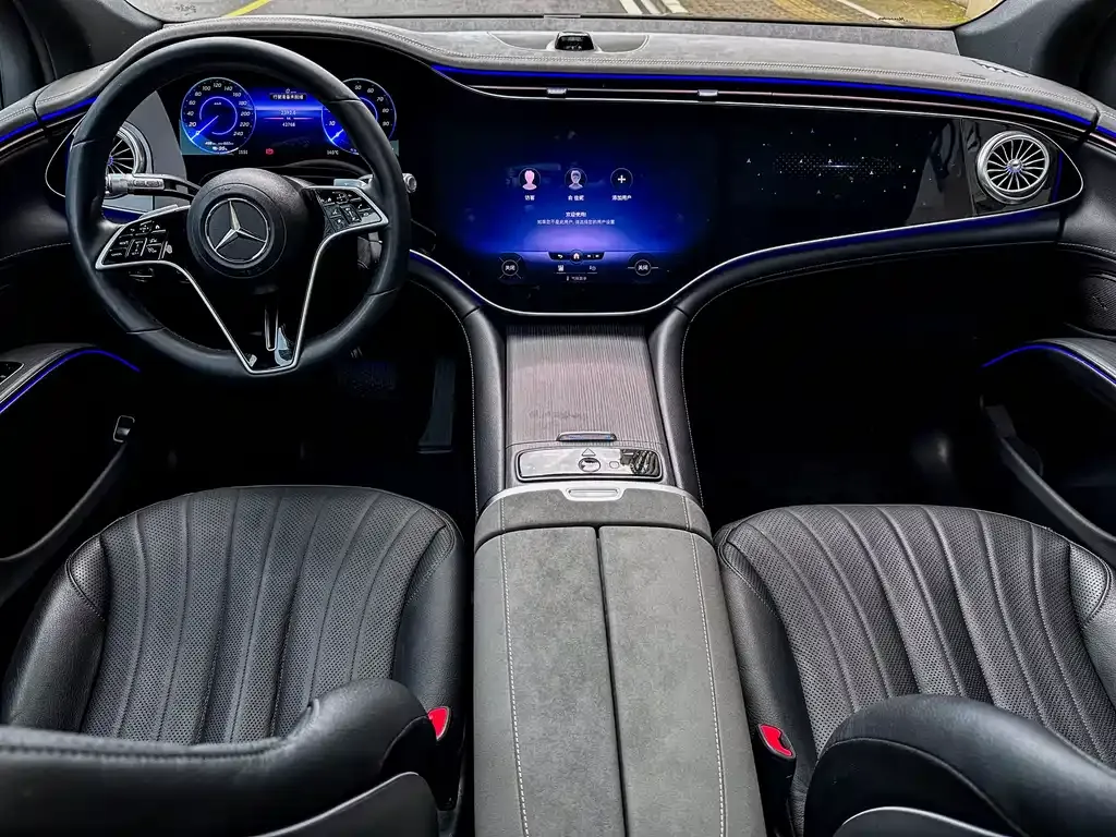 Mercedes-Benz EQS SUV — фото 7