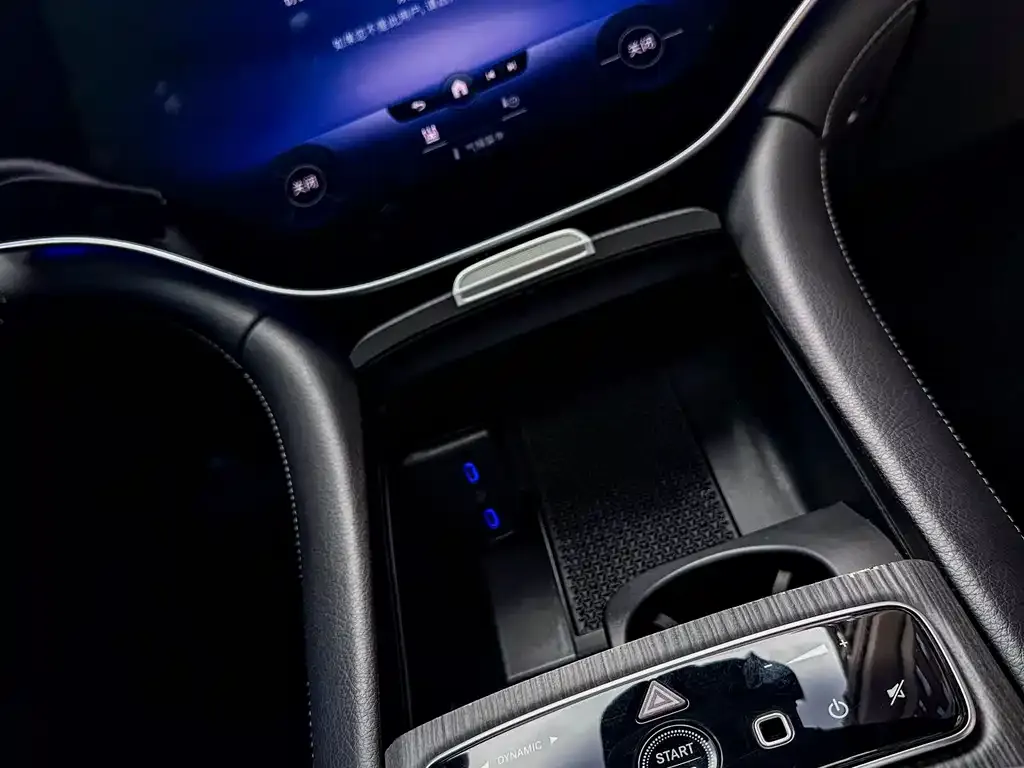 Mercedes-Benz EQS SUV — фото 2