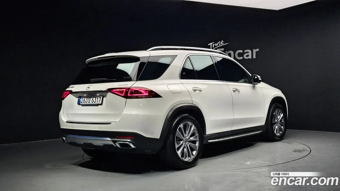 Mercedes-Benz GLE-Class — фото 2