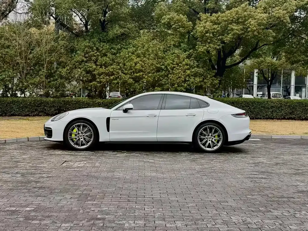 Porsche Panamera Hybrid — фото 8