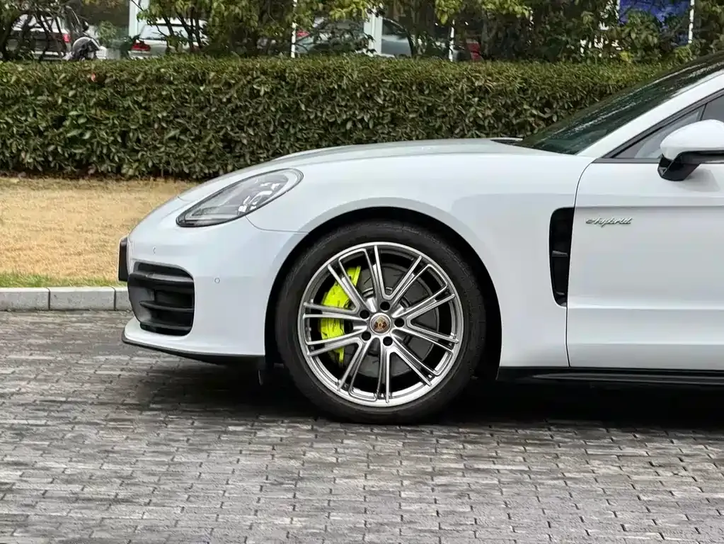 Porsche Panamera Hybrid — фото 4