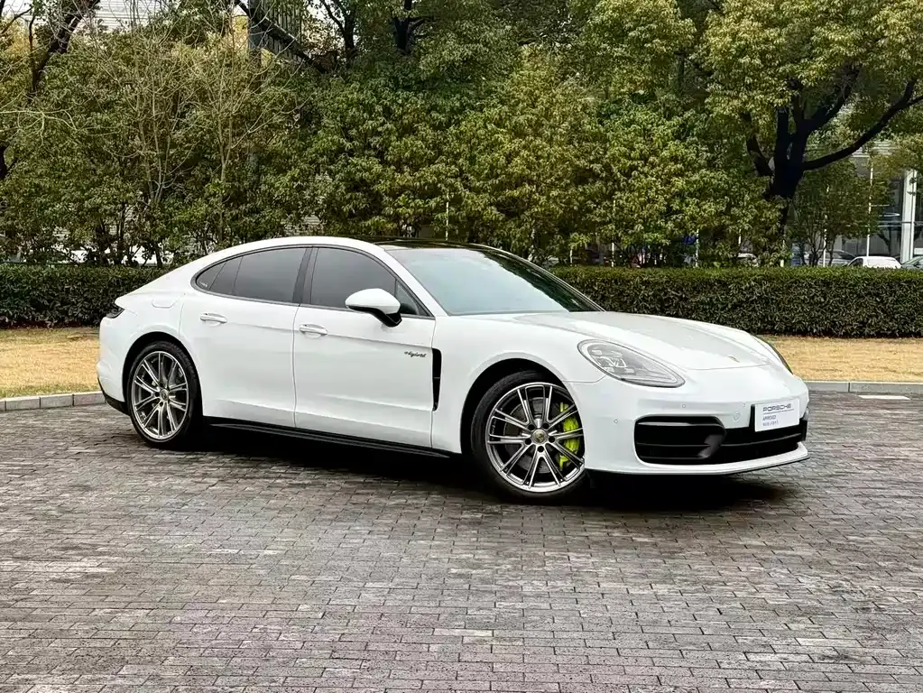 Porsche Panamera Hybrid — фото 10