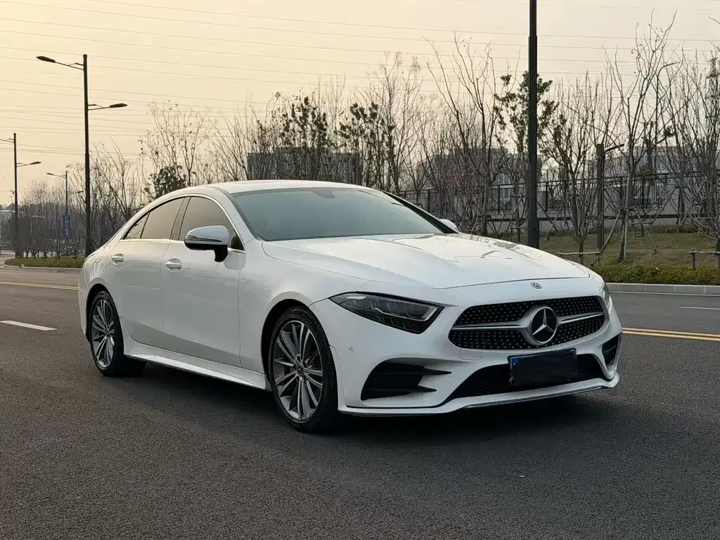 Mercedes-Benz CLS — фото 7
