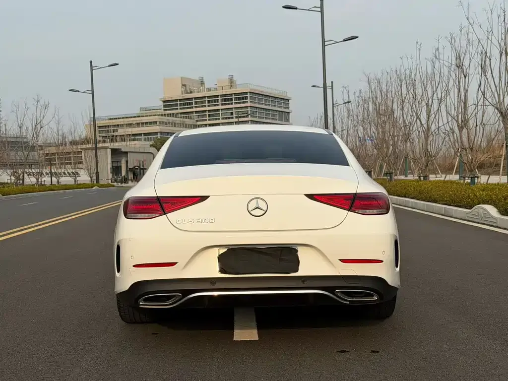 Mercedes-Benz CLS — фото 2