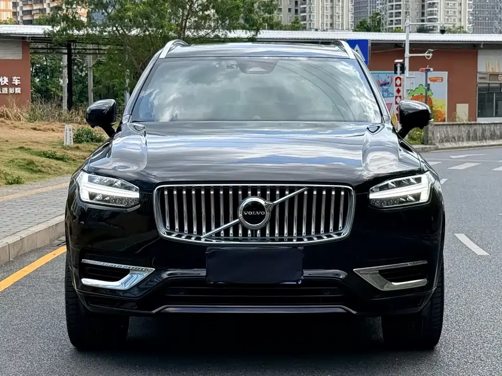 Volvo XC90 — фото 3