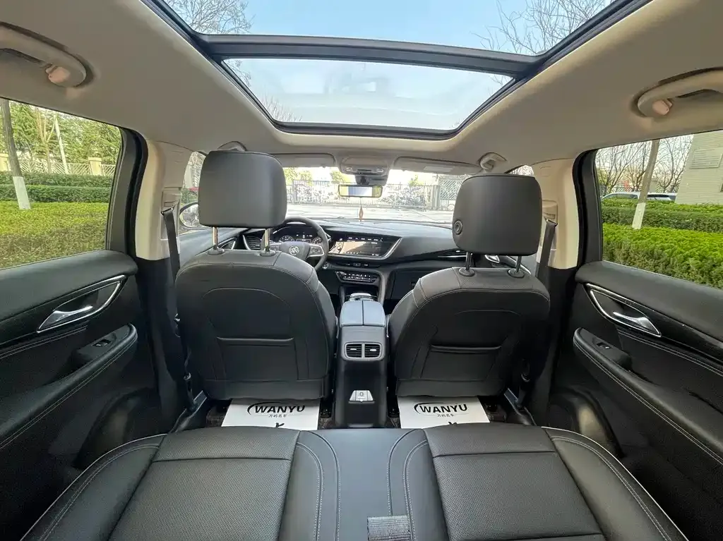 Buick Envision Plus — фото 2