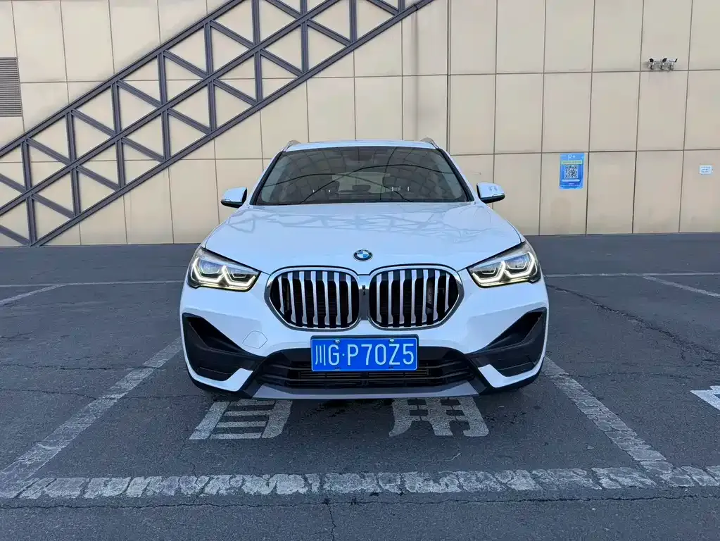 BMW X1 — фото 3