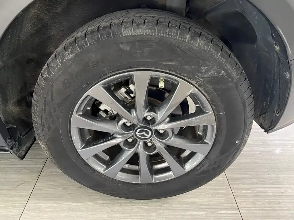 Mazda CX-30 — фото 2