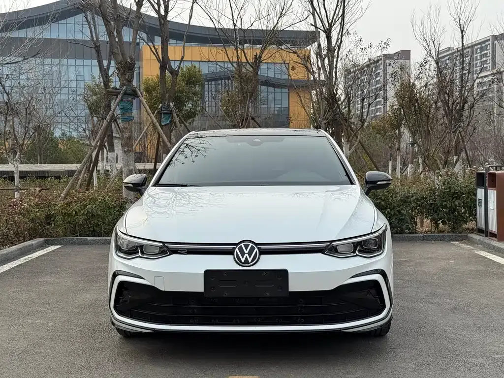 Volkswagen Golf — фото 4