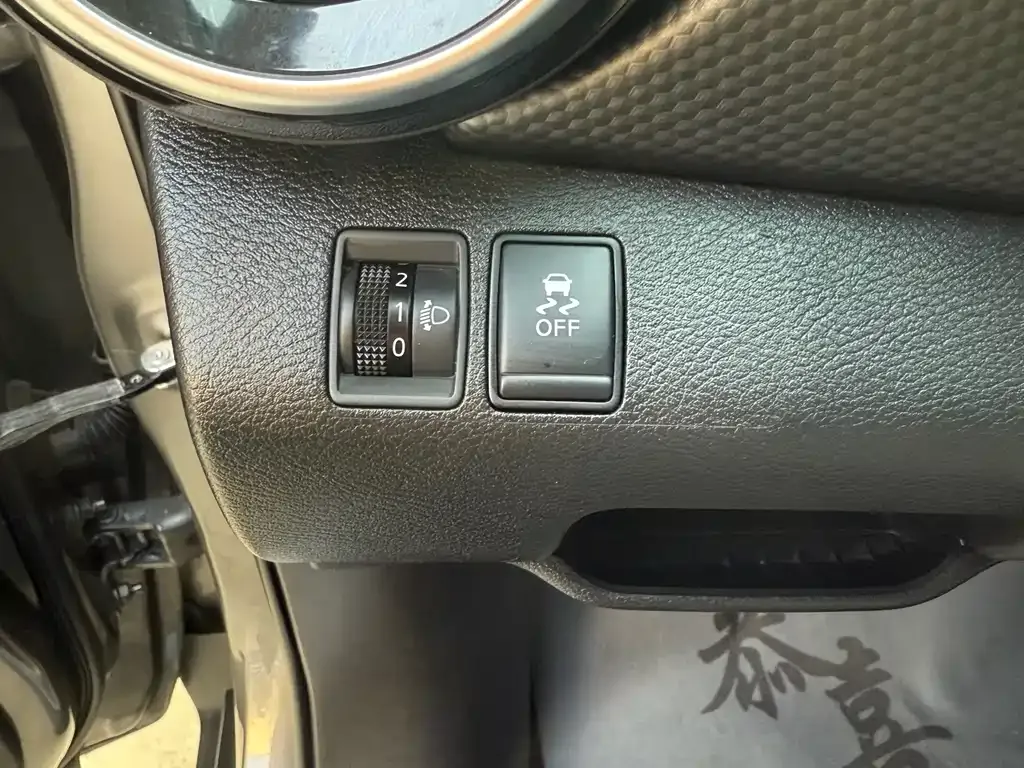 Nissan Kicks — фото 4