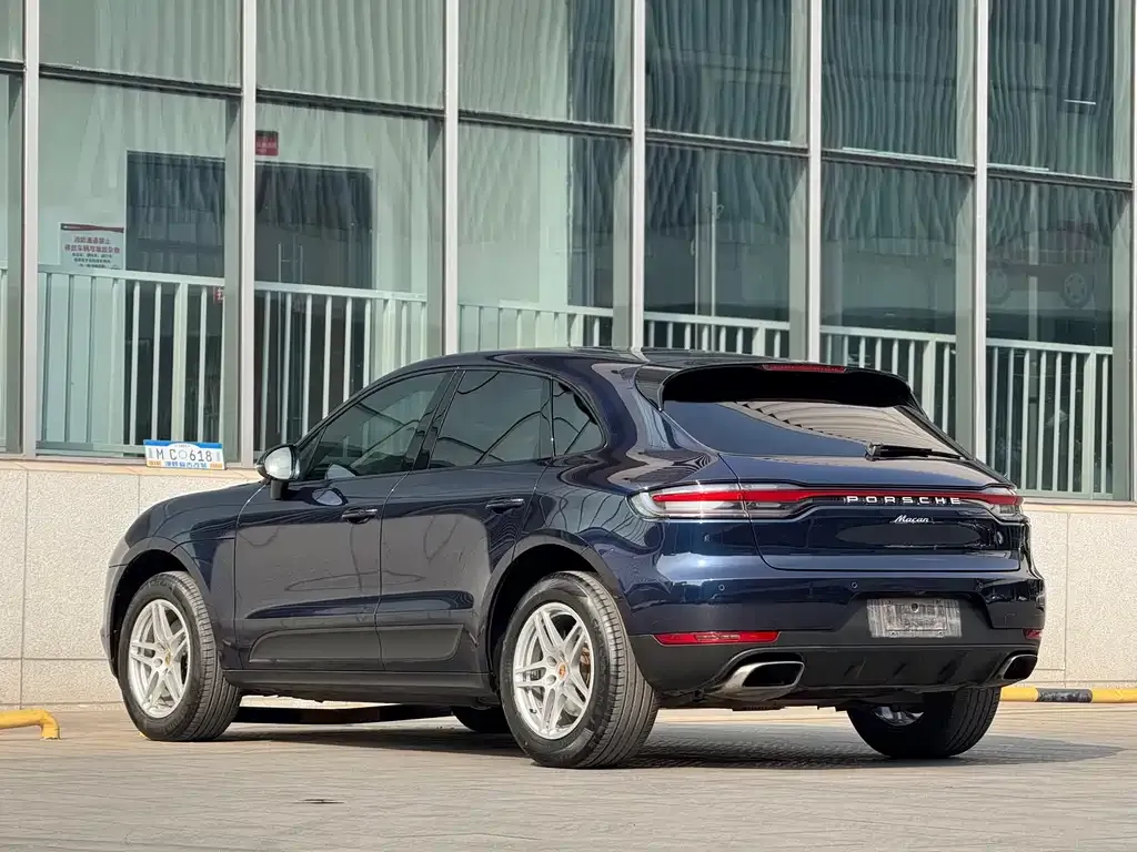 Porsche Macan — фото 6