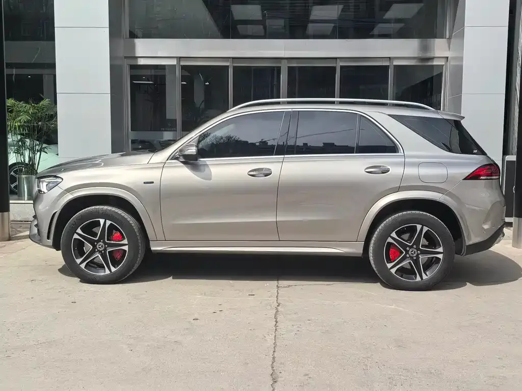 Mercedes-Benz GLE New Energy — фото 5
