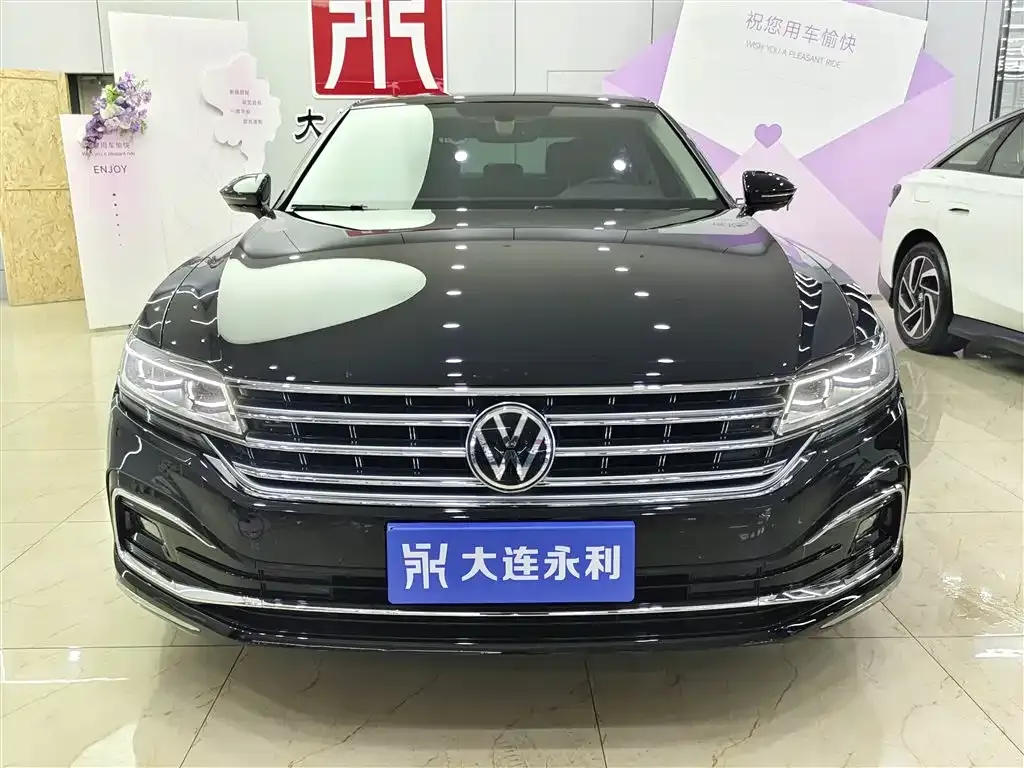 Volkswagen Phideon — фото 2