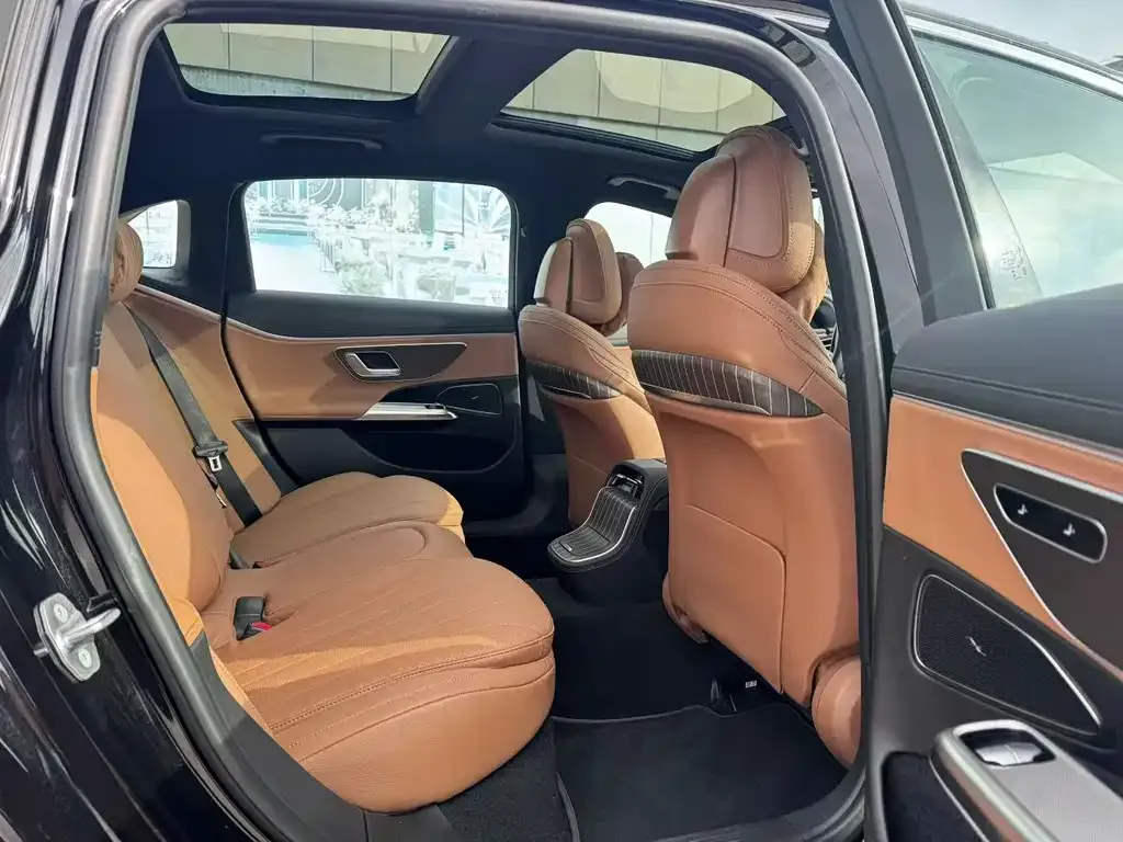 Mercedes-Benz E-Class New Energy — фото 6