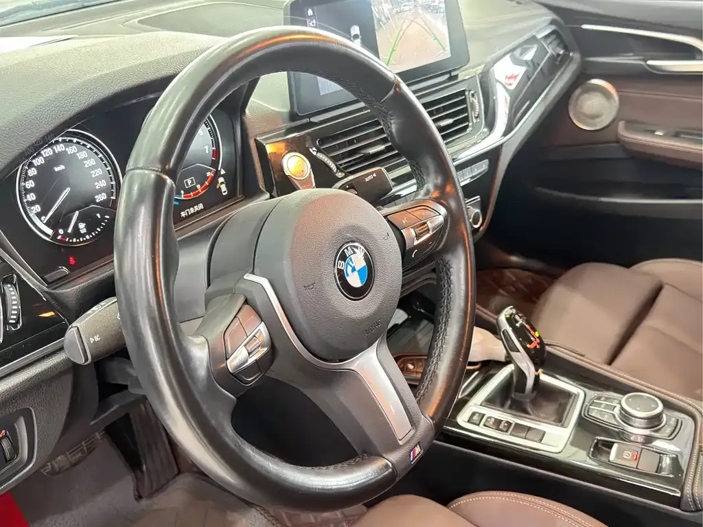 BMW 1 Series — фото 10