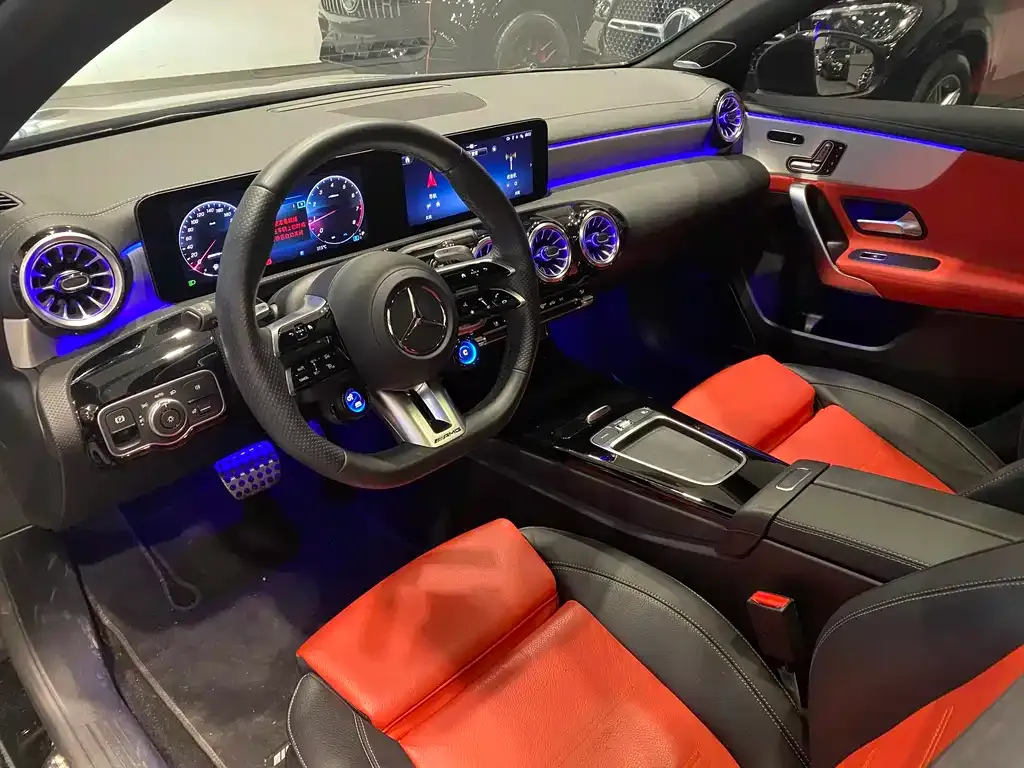 Mercedes-Benz A-Class AMG (Import) — фото 7