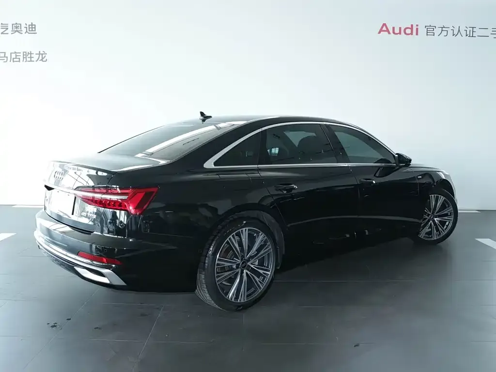 Audi A6L — фото 5