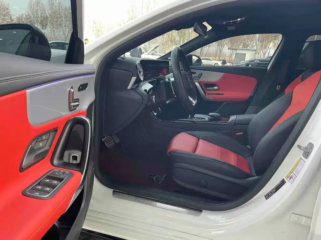 Mercedes-Benz A-Class AMG — фото 5