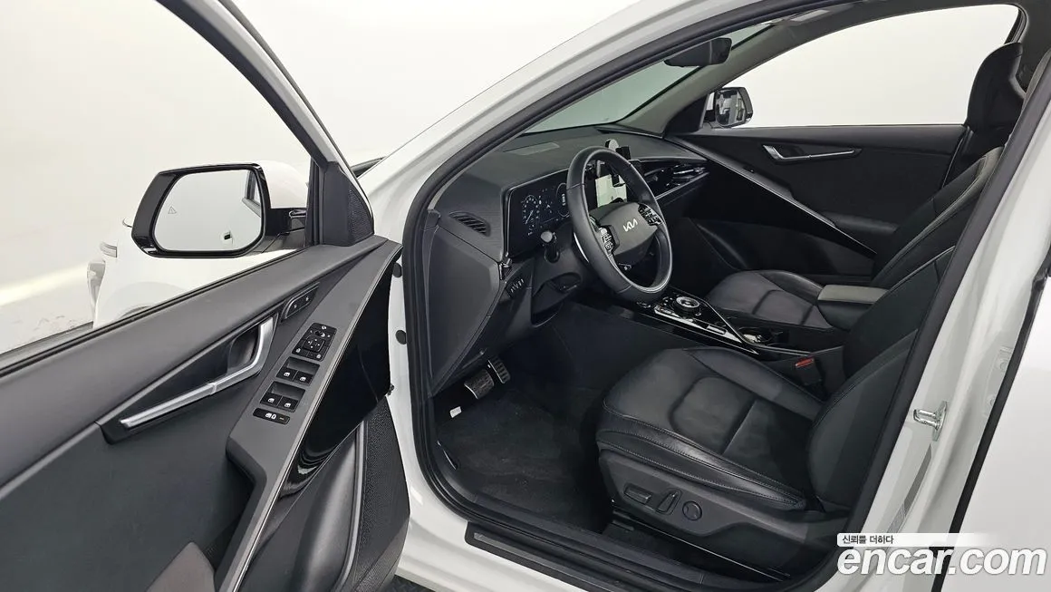 Kia Niro — фото 3